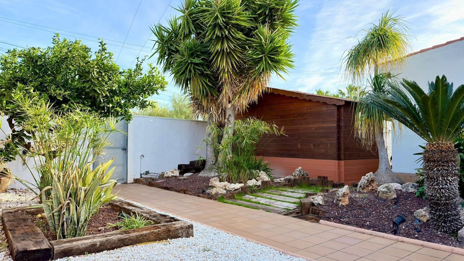 3 bedroom Villa for sale in Playa de Muchavista with pool - € 975,000 (Ref: 9652113)