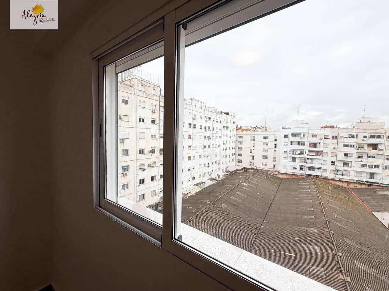 2 camera da letto Appartamento da affittare in Valencia citta - 1.000 € (Rif: 9656196)
