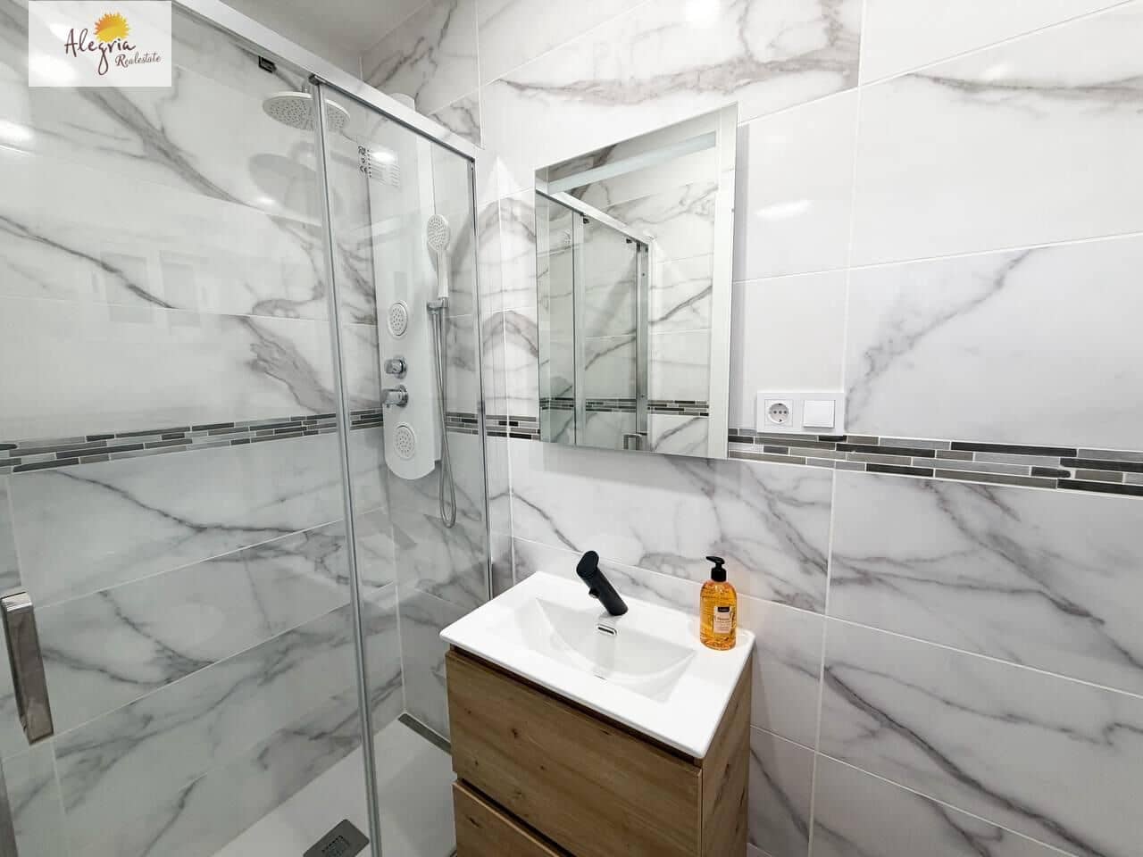 2 camera da letto Appartamento da affittare in Valencia citta - 1.000 € (Rif: 9656196)