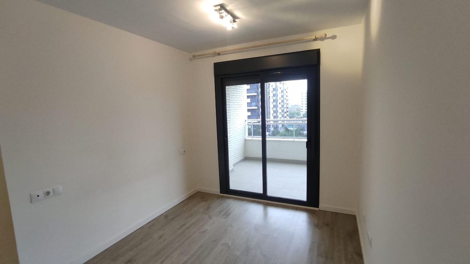 2 camera da letto Appartamento da affittare in Playa de San Juan con piscina garage - 1.500 € (Rif: 9656197)