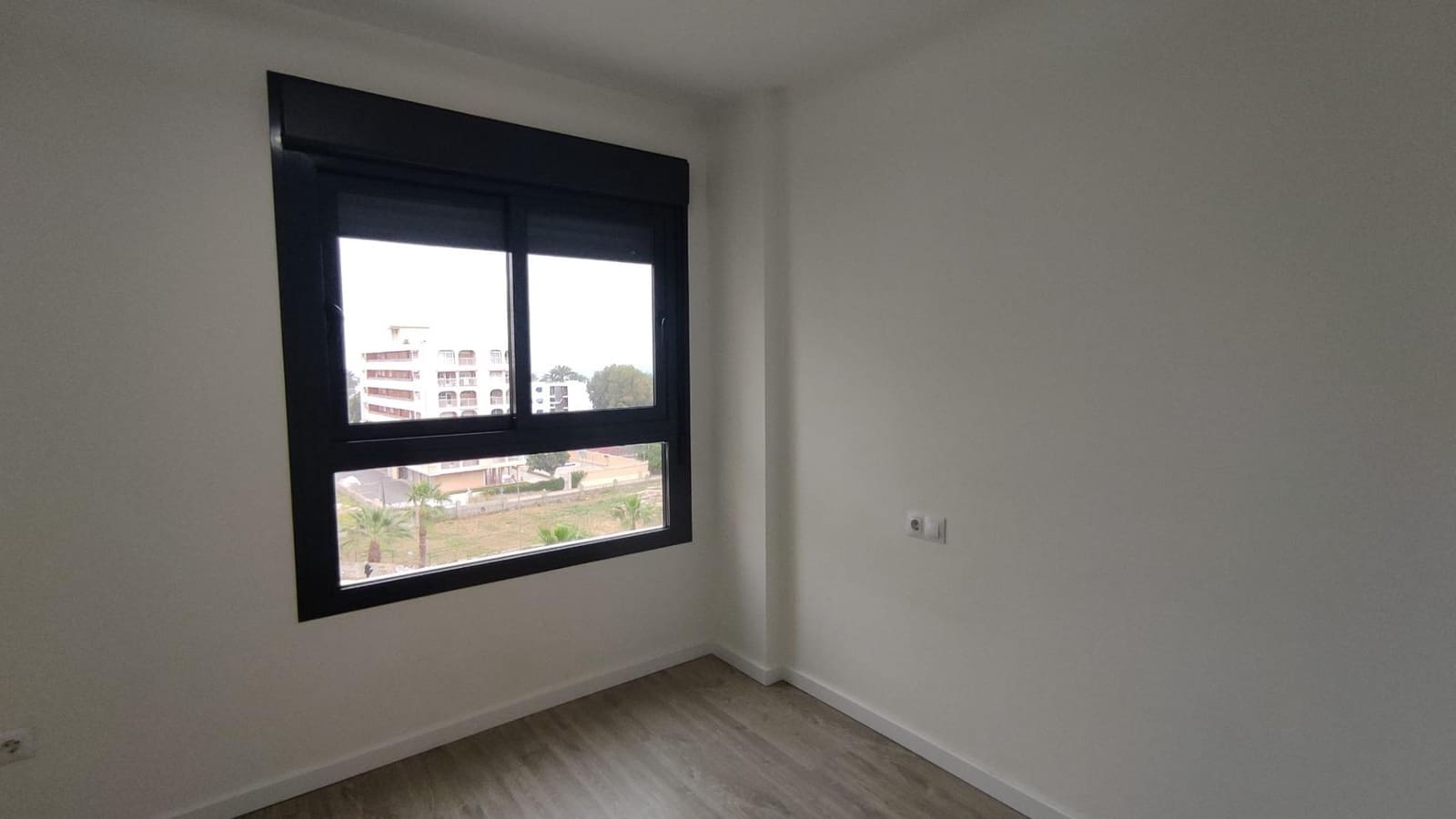 2 camera da letto Appartamento da affittare in Playa de San Juan con piscina garage - 1.500 € (Rif: 9656197)