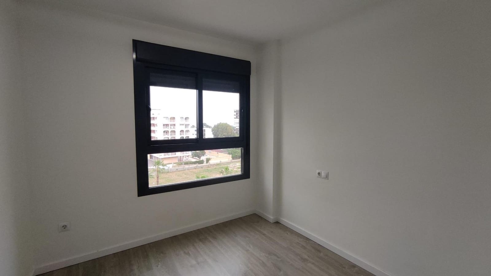 2 camera da letto Appartamento da affittare in Playa de San Juan con piscina garage - 1.500 € (Rif: 9656197)