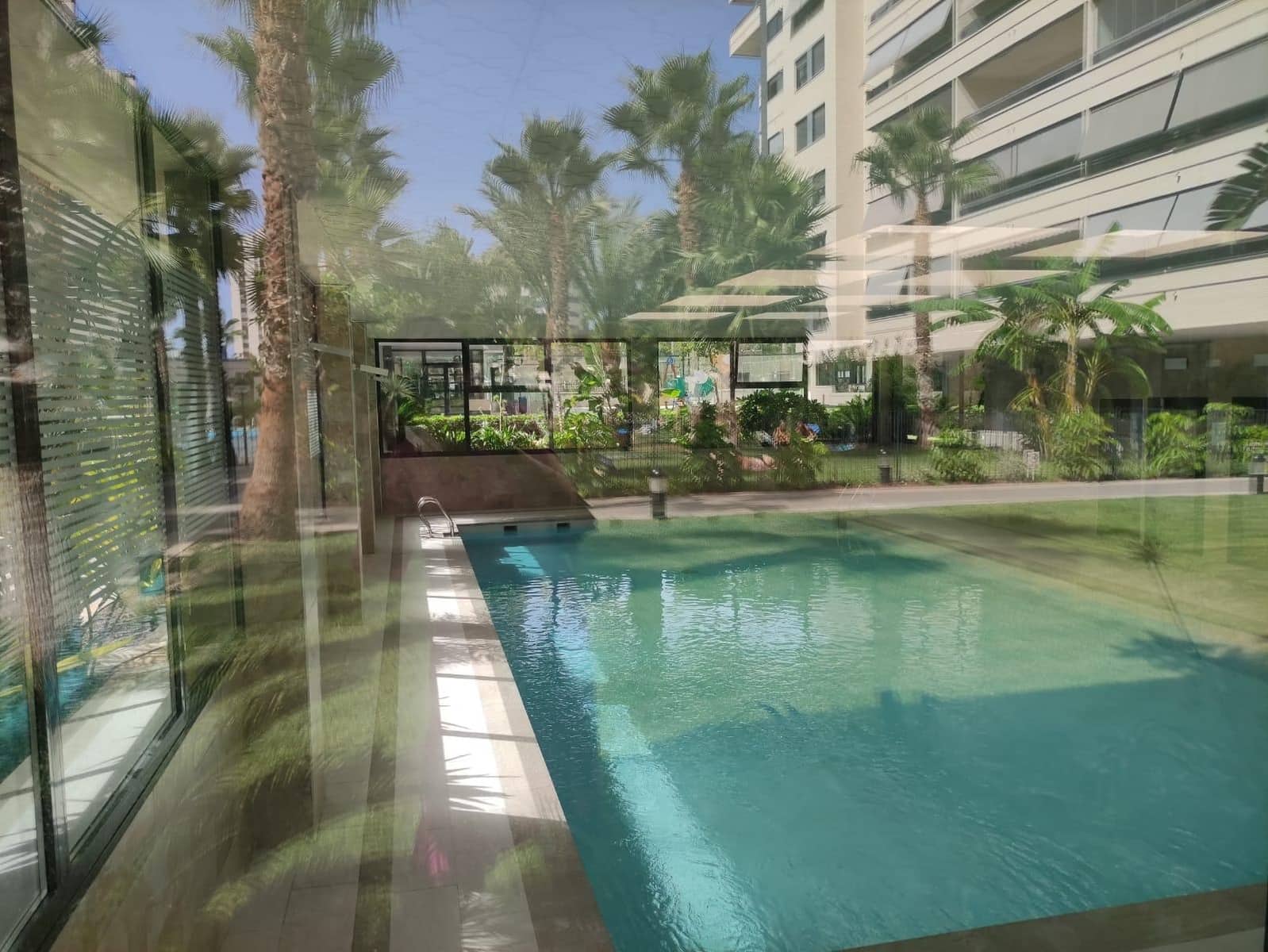 2 camera da letto Appartamento da affittare in Playa de San Juan con piscina garage - 1.500 € (Rif: 9656197)