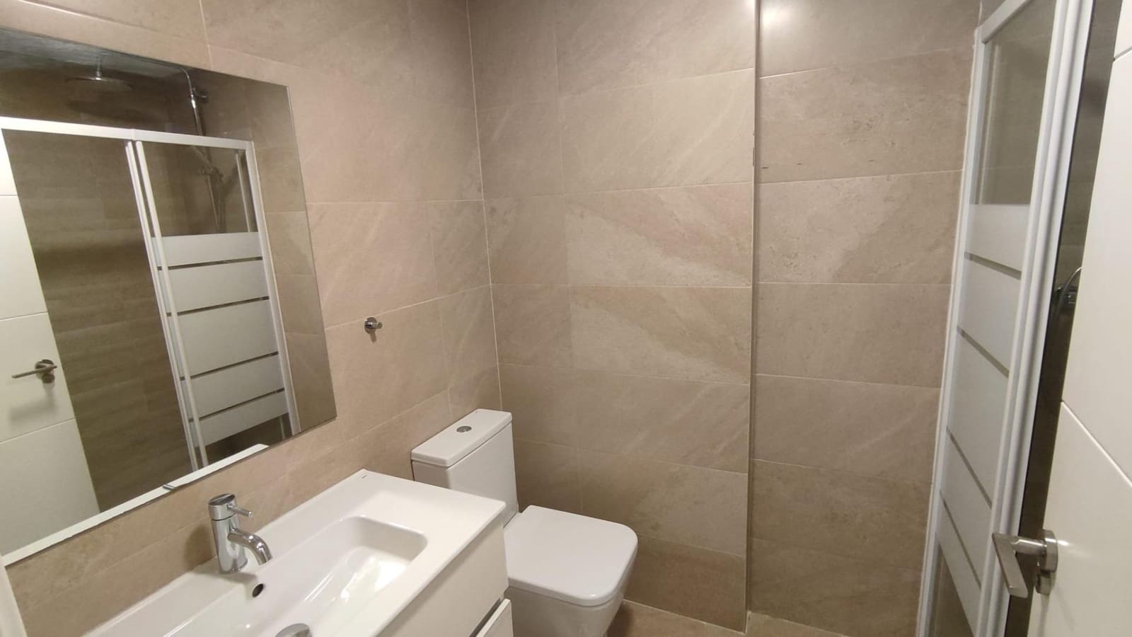 2 camera da letto Appartamento da affittare in Playa de San Juan con piscina garage - 1.500 € (Rif: 9656197)