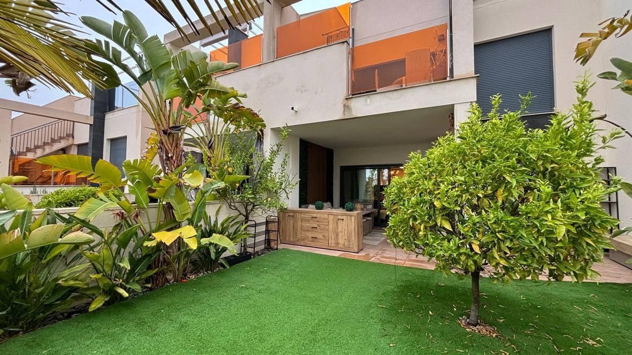 3 bedroom Flat for rent in Finestrat with pool - € 1,800 (Ref: 9659526)