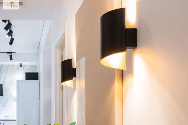 Apartamento de 2 habitaciones en Algiros, València ciudad en alquiler - 1.600 € (Ref: 9666616)