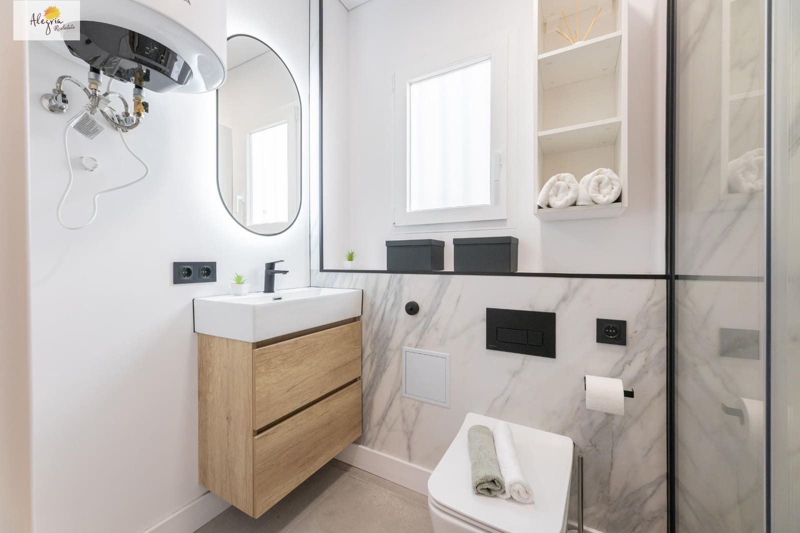 Apartamento de 2 habitaciones en València ciudad en alquiler - 1.600 € (Ref: 9666616)