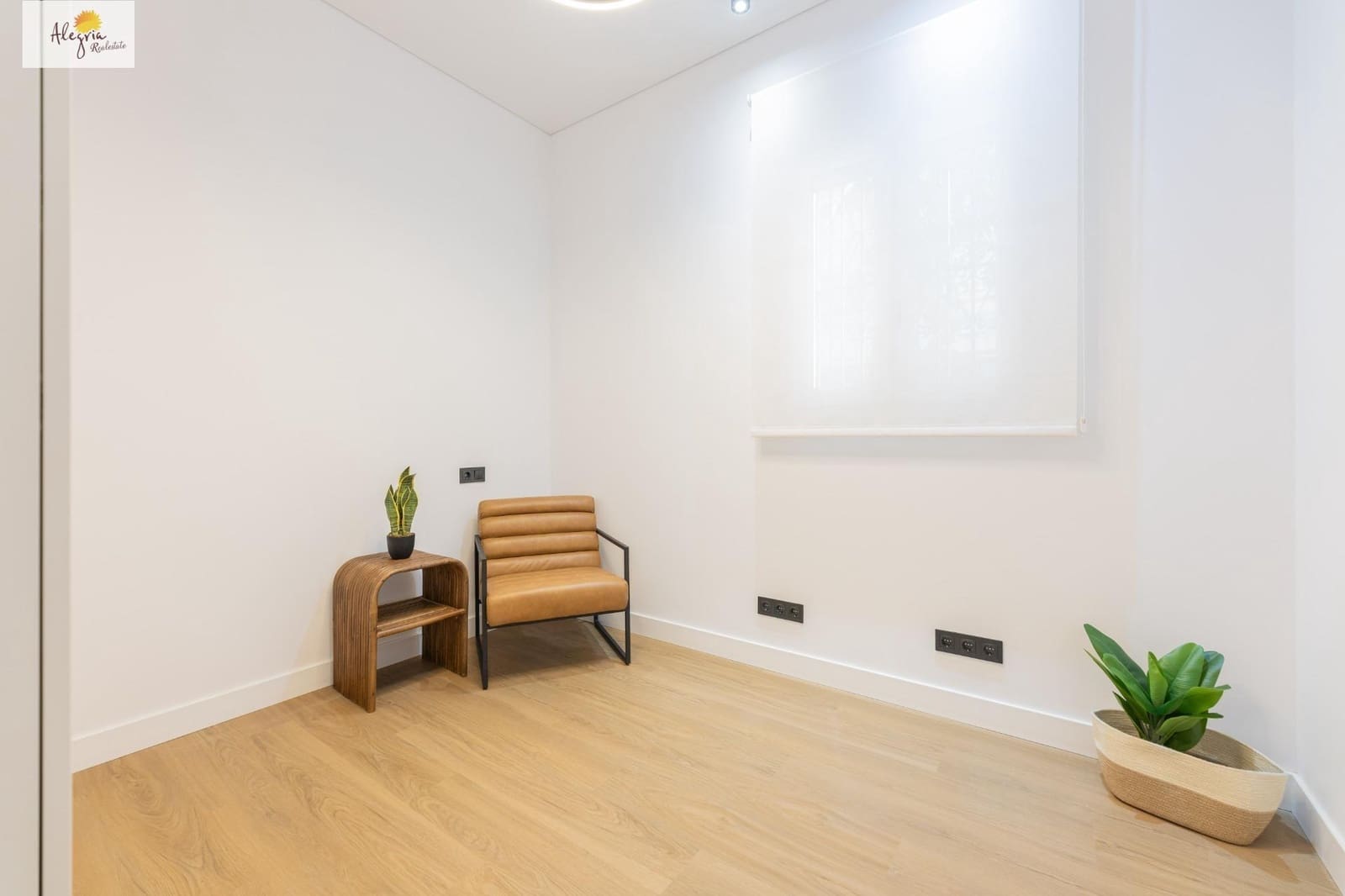 Apartamento de 2 habitaciones en València ciudad en alquiler - 1.600 € (Ref: 9666616)