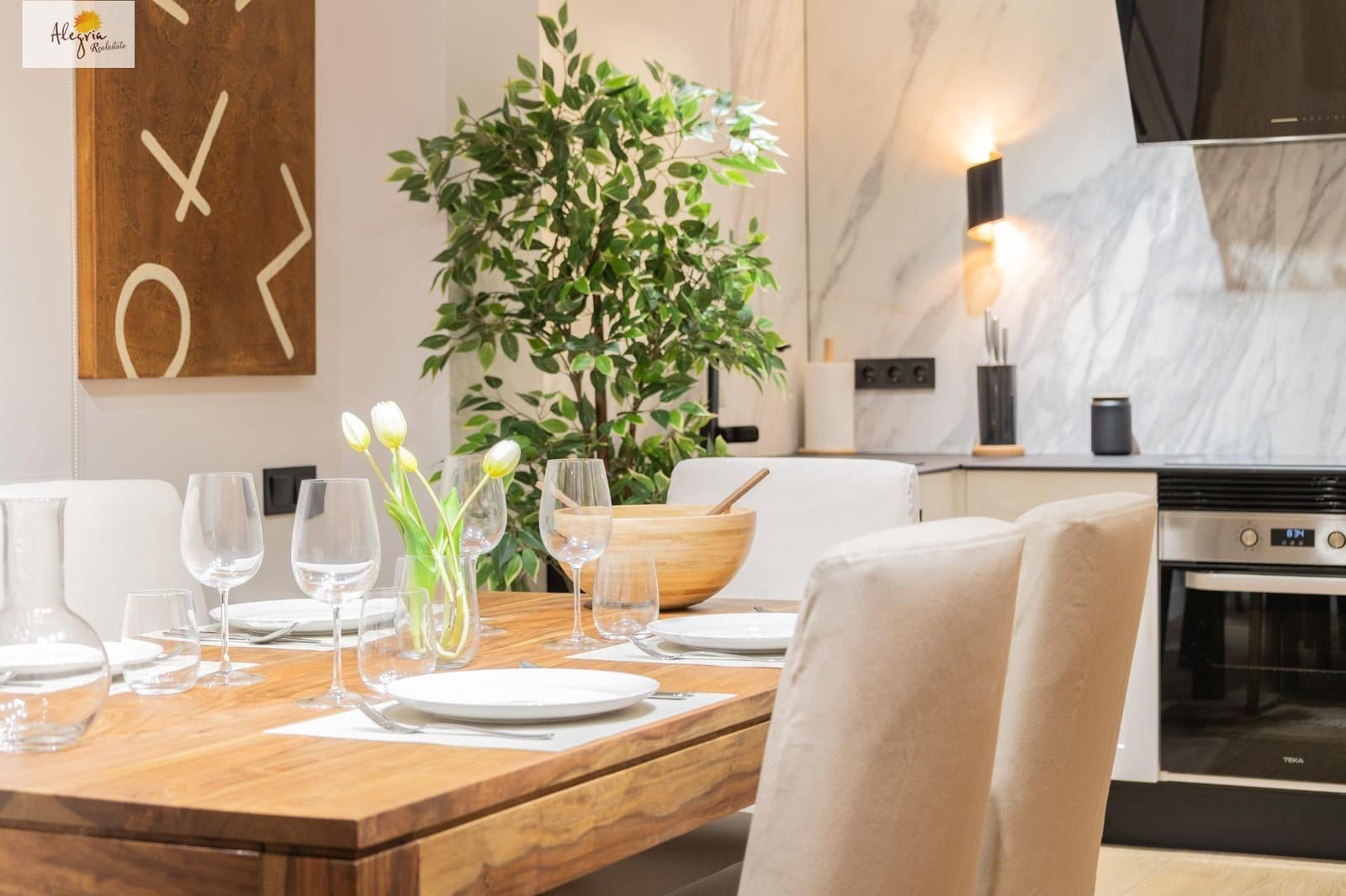 Apartamento de 2 habitaciones en València ciudad en alquiler - 1.600 € (Ref: 9666616)