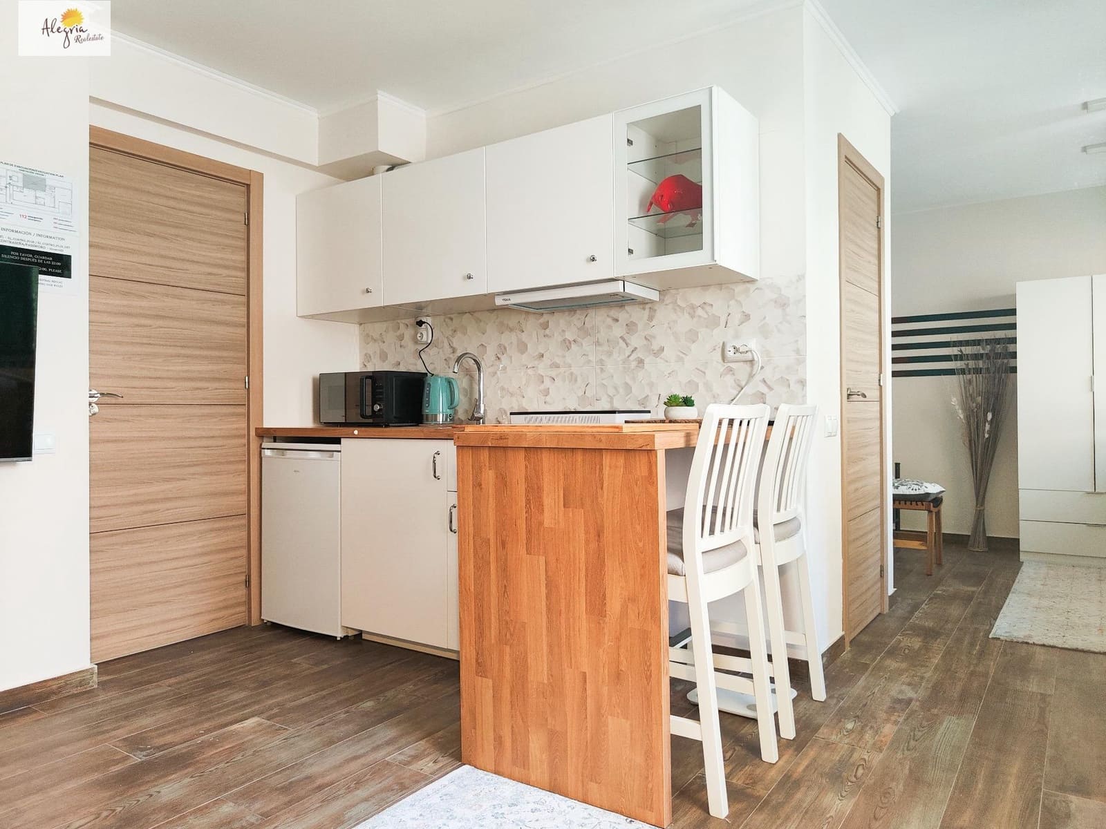 4 chambre Hôtel à vendre à Alicante ville - 485 000 € (Ref: 9674336)