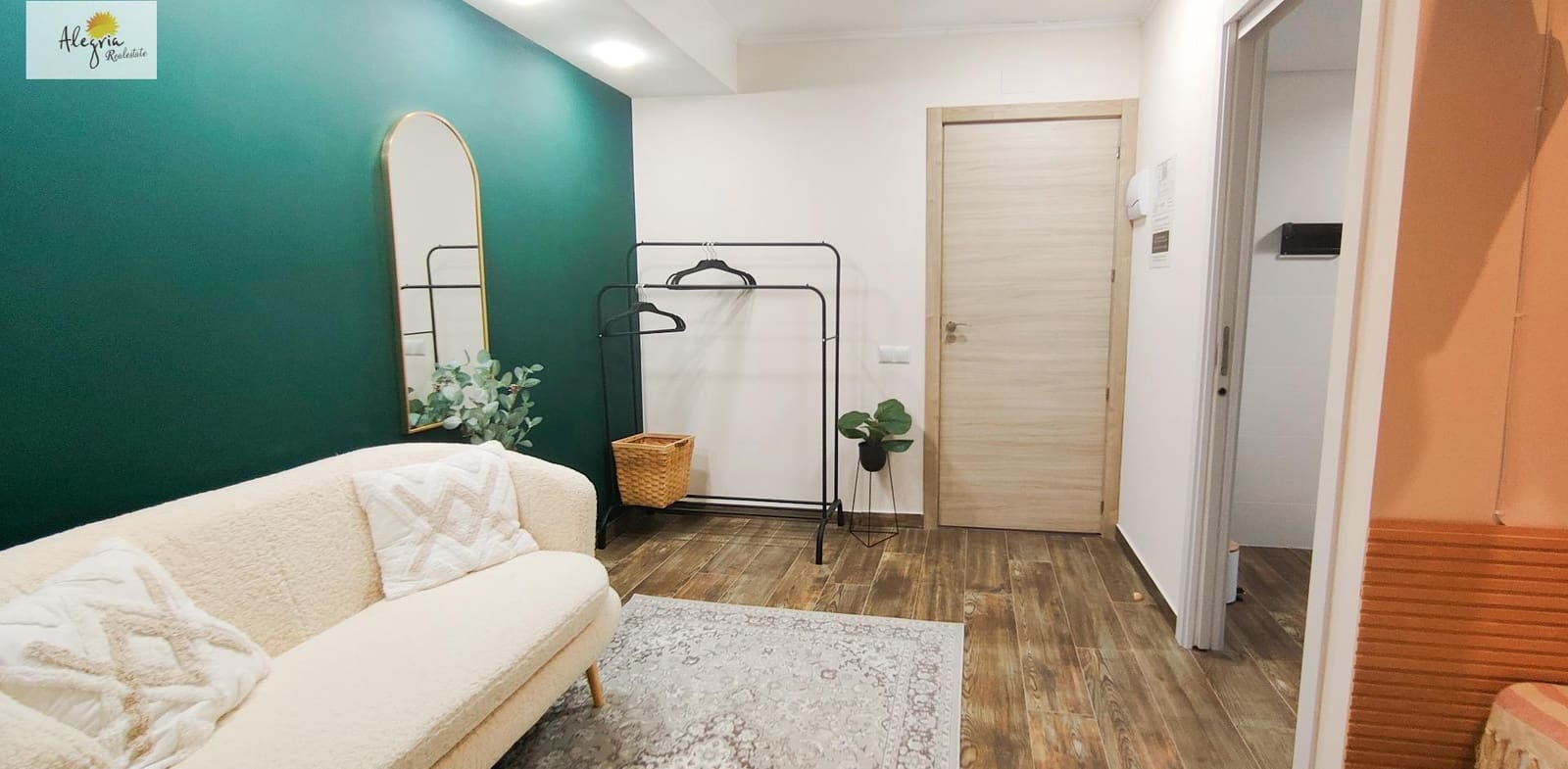 4 chambre Hôtel à vendre à Alicante ville - 485 000 € (Ref: 9674336)