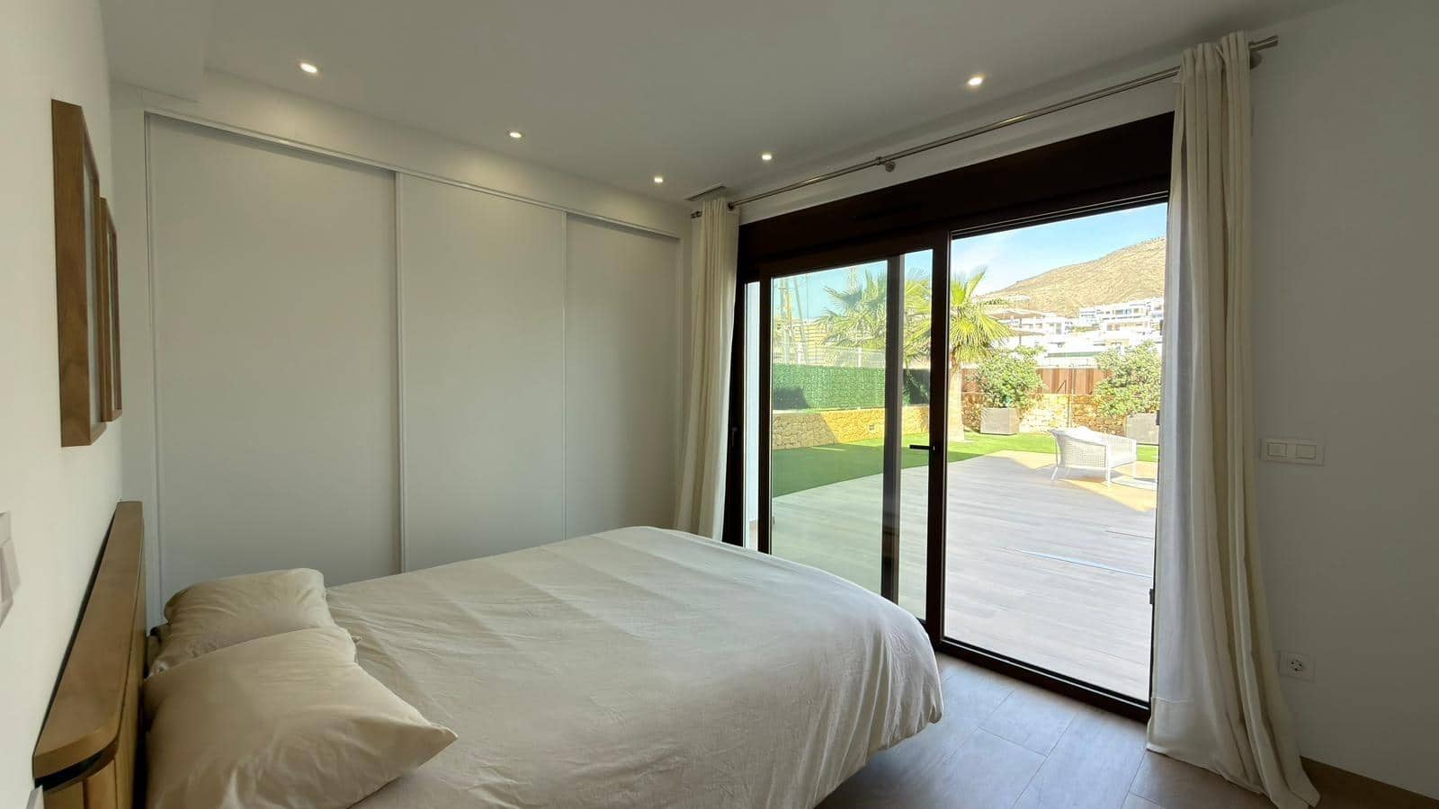 5 sovrum Villa till salu i Finestrat med pool - 915 000 € (Ref: 9679945)