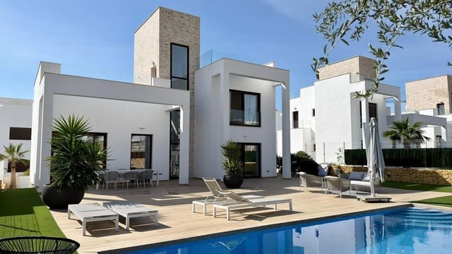 5 sovrum Villa till salu i Finestrat med pool - 915 000 € (Ref: 9679945)