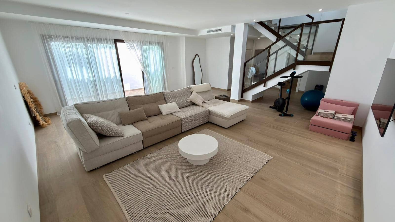 5 sovrum Villa till salu i Finestrat med pool - 915 000 € (Ref: 9679945)