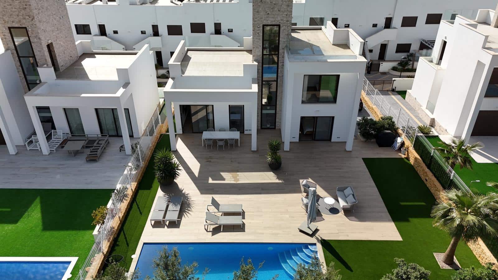 5 sovrum Villa till salu i Finestrat med pool - 915 000 € (Ref: 9679945)