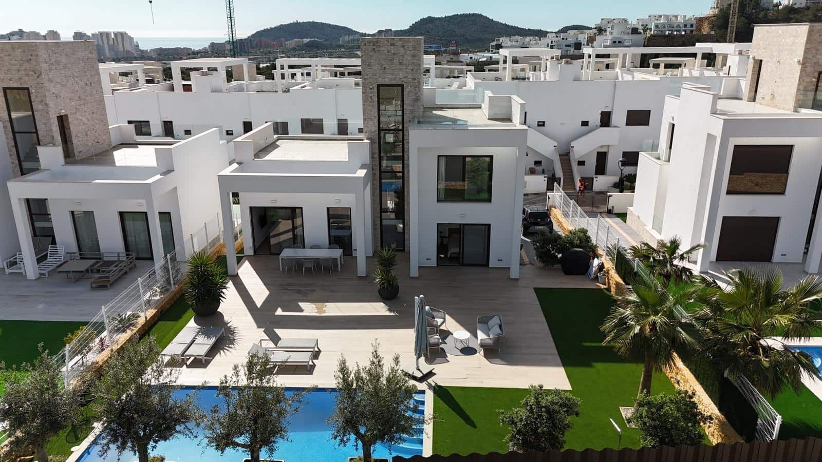 5 sovrum Villa till salu i Finestrat med pool - 915 000 € (Ref: 9679945)