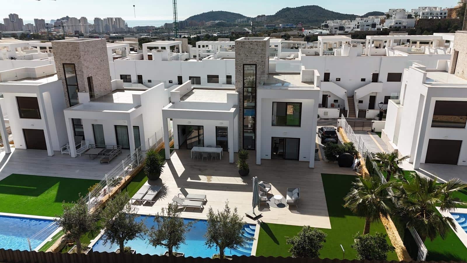 5 sovrum Villa till salu i Finestrat med pool - 915 000 € (Ref: 9679945)