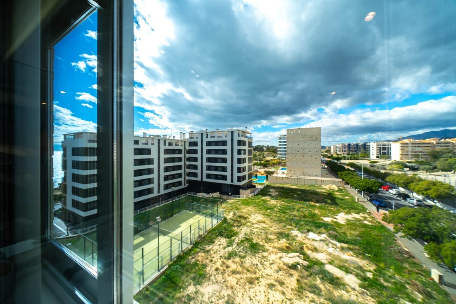 4 Zimmer Apartment zu verkaufen in La Villajoyosa / Vila Joiosa mit Pool Garage - 650.000 € (Ref: 9679946)