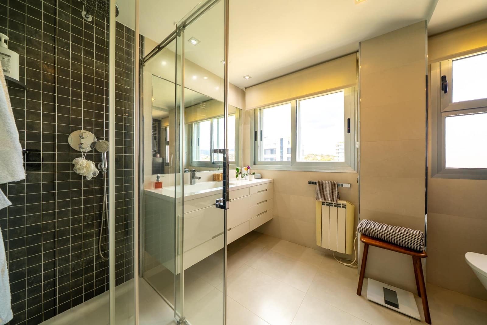 4 Zimmer Apartment zu verkaufen in La Villajoyosa / Vila Joiosa mit Pool Garage - 650.000 € (Ref: 9679946)