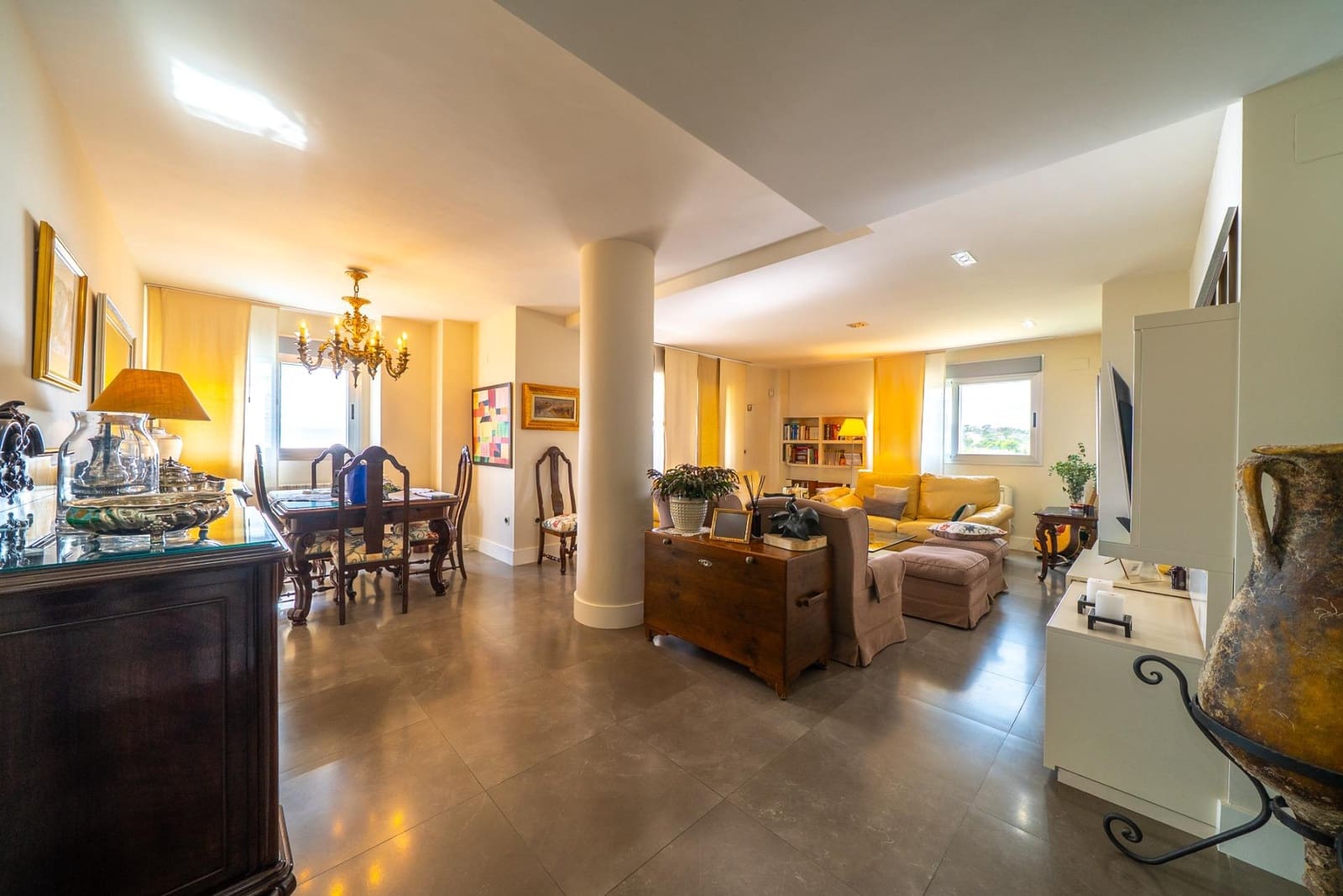 4 Zimmer Apartment zu verkaufen in La Villajoyosa / Vila Joiosa mit Pool Garage - 650.000 € (Ref: 9679946)