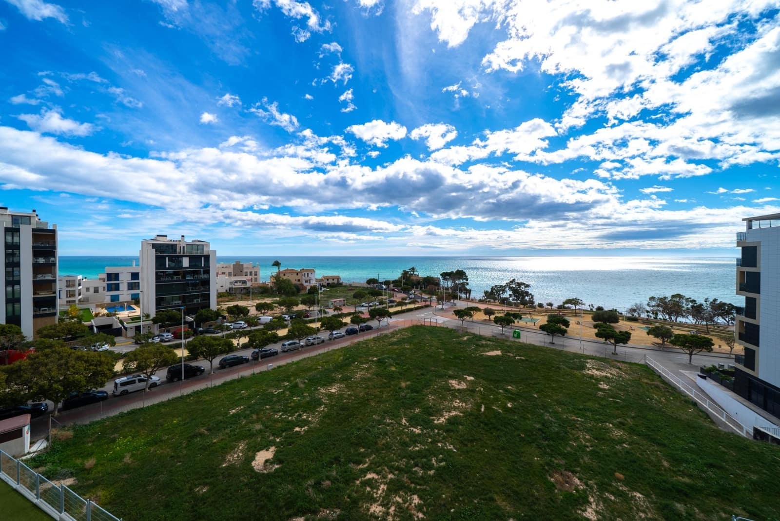 4 Zimmer Apartment zu verkaufen in La Villajoyosa / Vila Joiosa mit Pool Garage - 650.000 € (Ref: 9679946)