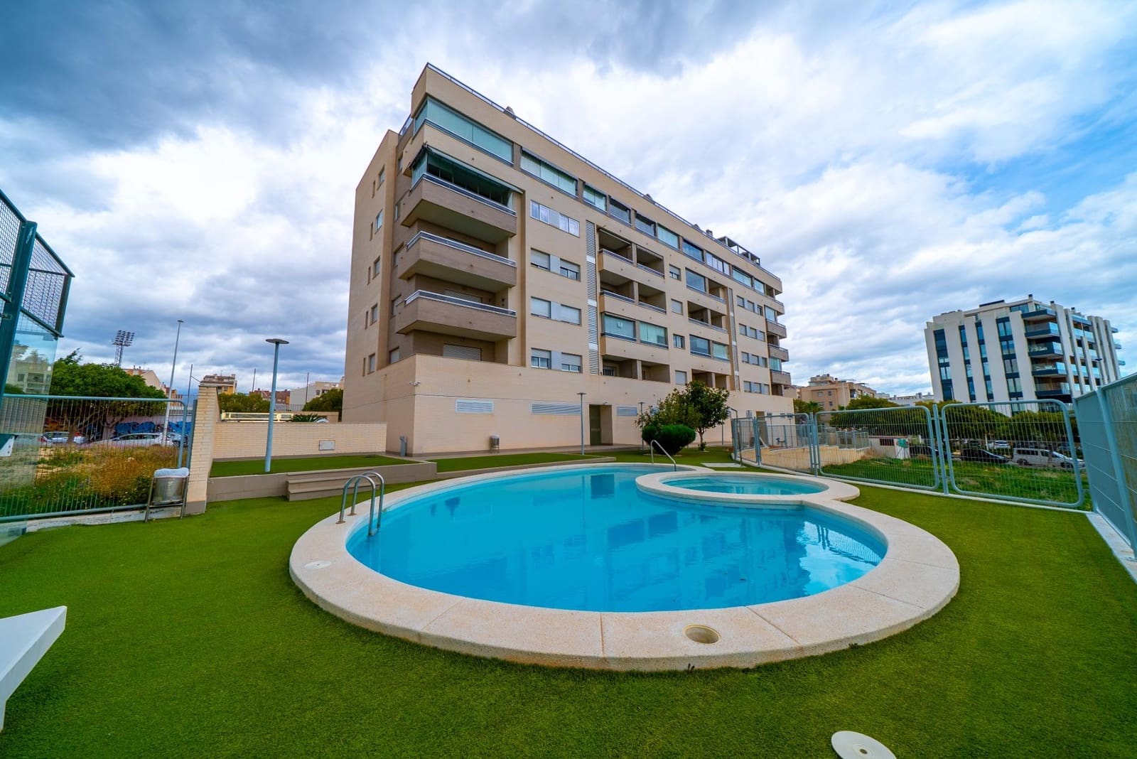 4 Zimmer Apartment zu verkaufen in La Villajoyosa / Vila Joiosa mit Pool Garage - 650.000 € (Ref: 9679946)