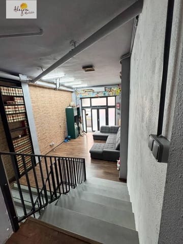 Commerciale in vendita in Mislata - 80.000 € (Rif: 9679949)