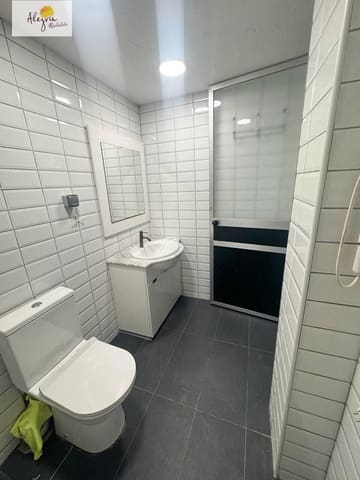 Commerciale in vendita in Mislata - 80.000 € (Rif: 9679949)