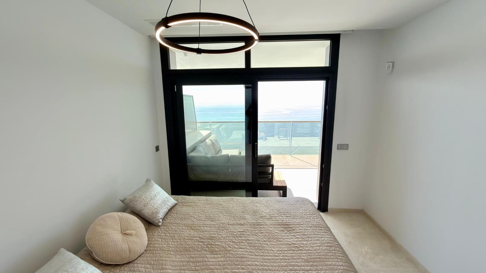 3 soveværelse Penthouse til salg i Benidorm med swimmingpool - € 1.339.000 (Ref: 9695445)