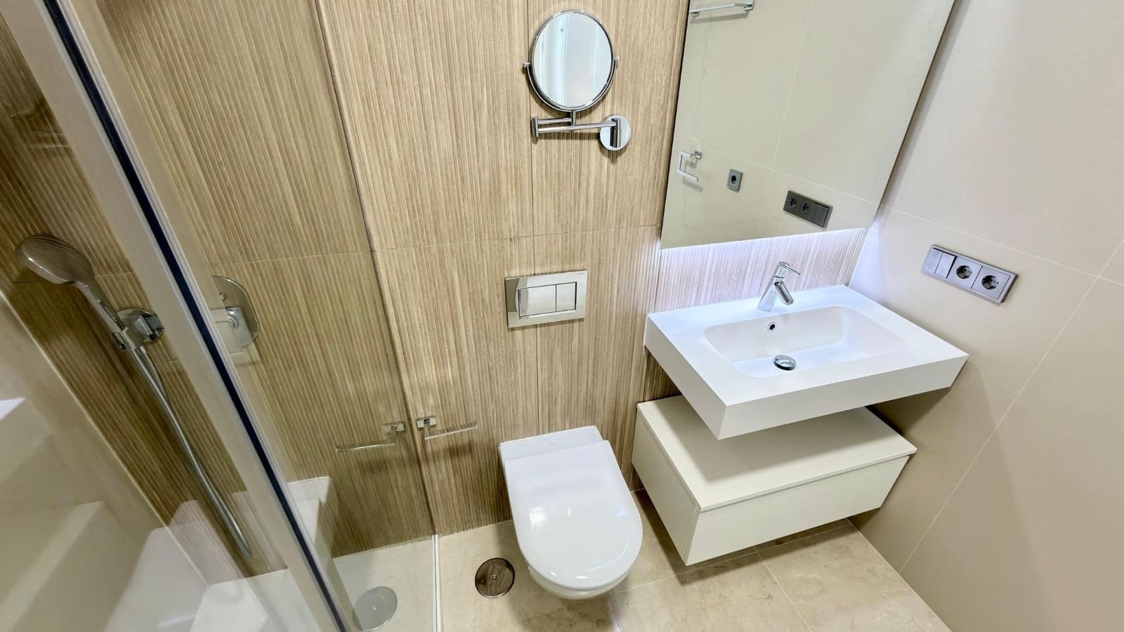 3 soveværelse Penthouse til salg i Benidorm med swimmingpool - € 1.339.000 (Ref: 9695445)