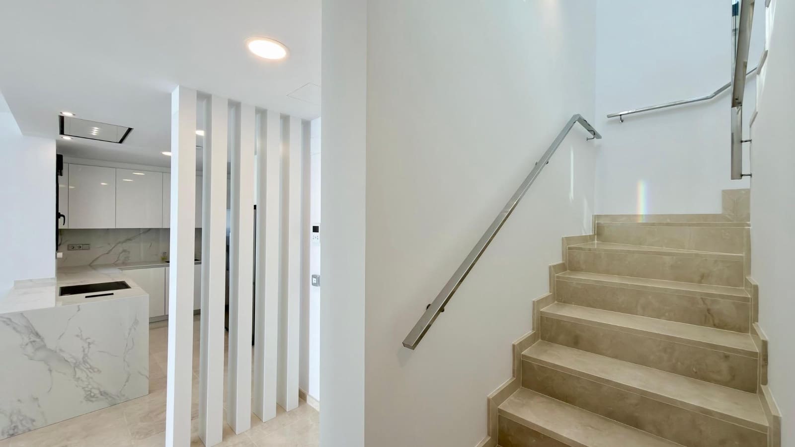 3 soveværelse Penthouse til salg i Benidorm med swimmingpool - € 1.339.000 (Ref: 9695445)