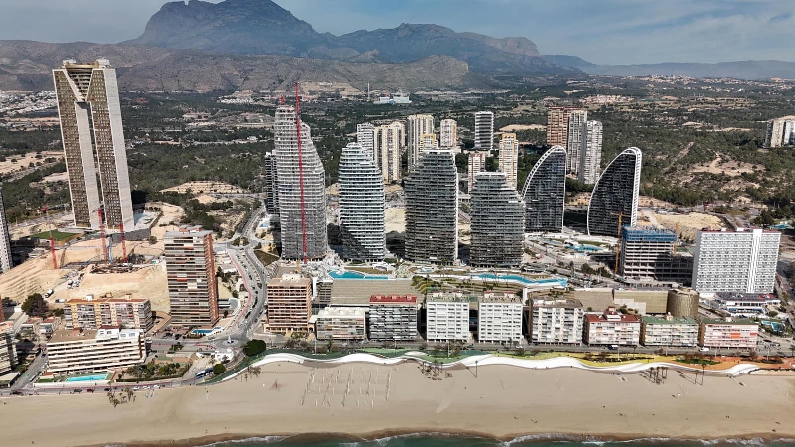 3 soveværelse Penthouse til salg i Benidorm med swimmingpool - € 1.339.000 (Ref: 9695445)