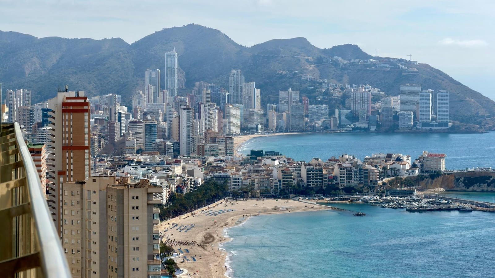 3 soveværelse Penthouse til salg i Benidorm med swimmingpool - € 1.339.000 (Ref: 9695445)