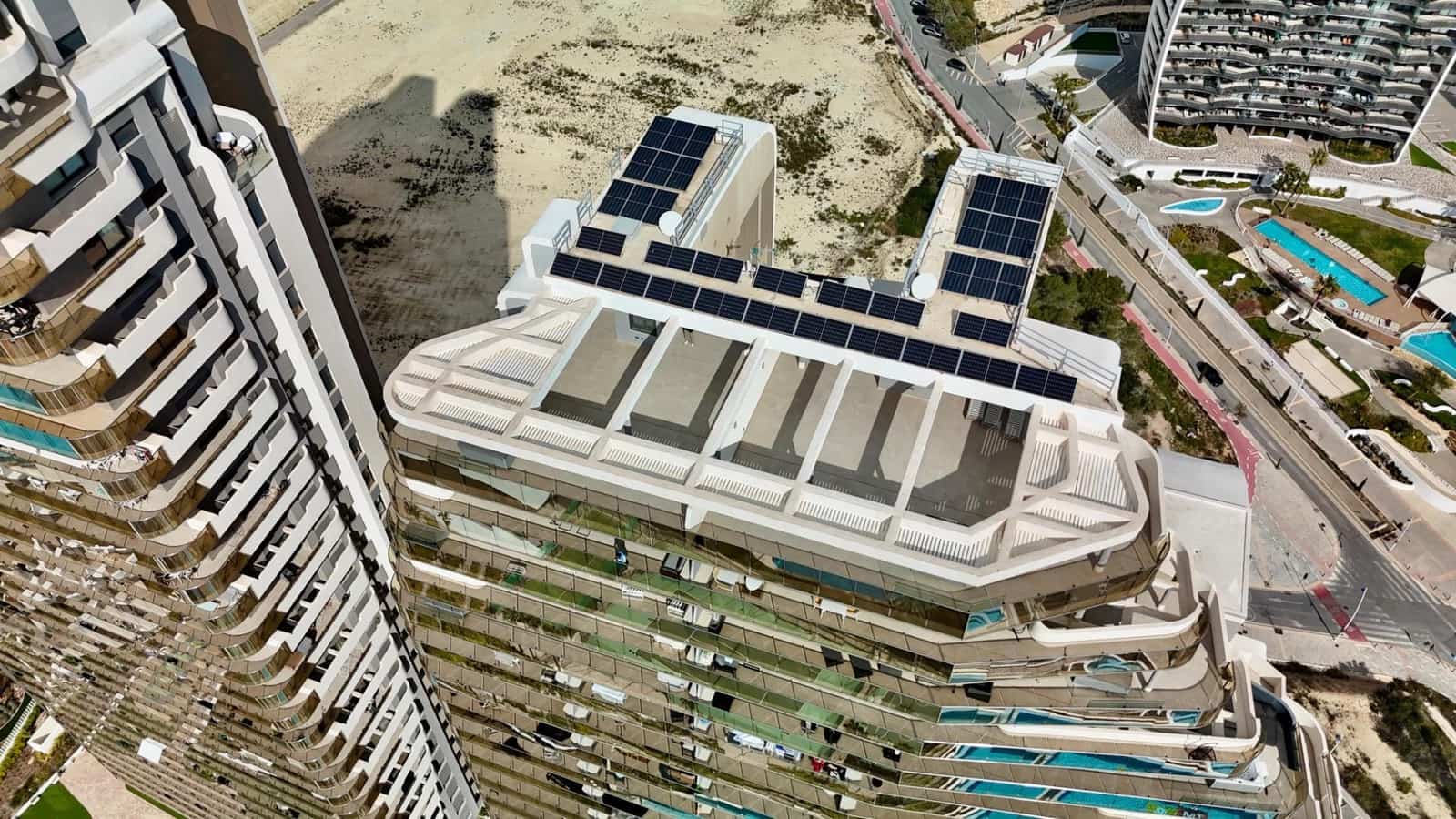 3 soveværelse Penthouse til salg i Benidorm med swimmingpool - € 1.339.000 (Ref: 9695445)