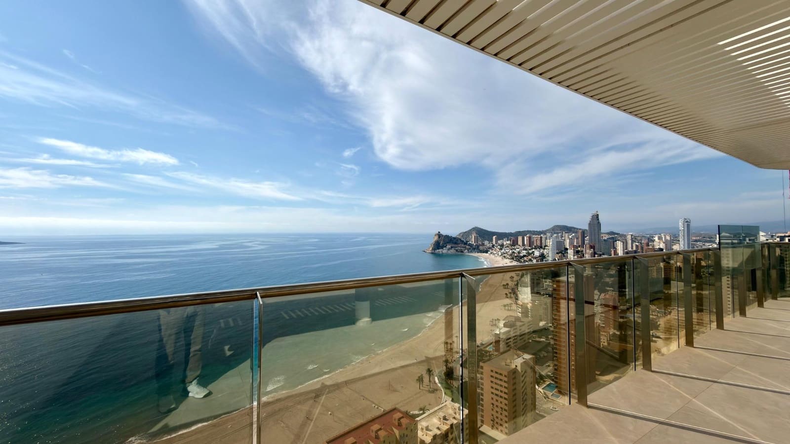 3 soveværelse Penthouse til salg i Benidorm med swimmingpool - € 1.339.000 (Ref: 9695445)