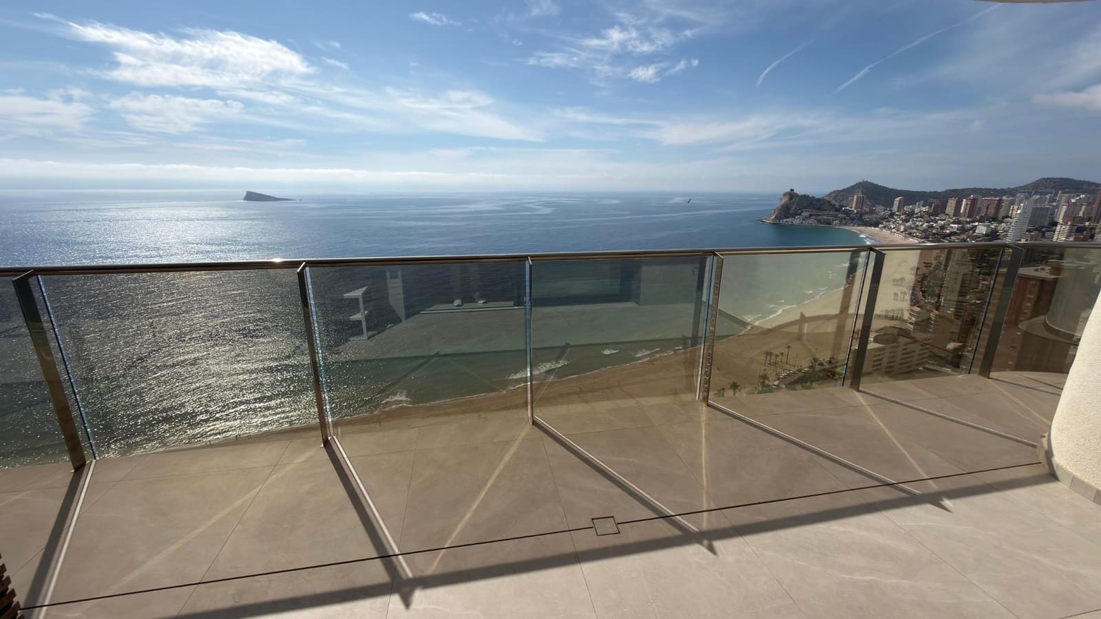 3 soveværelse Penthouse til salg i Benidorm med swimmingpool - € 1.339.000 (Ref: 9695445)