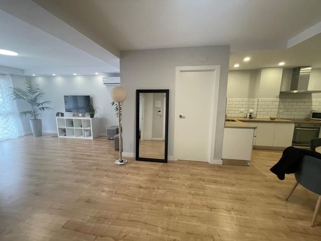 3 sypialnia Mieszkanie do wynajęcia w Carolinas Altas, Miasto Alicante / Alacant - 1 400 € (Ref: 9698890)