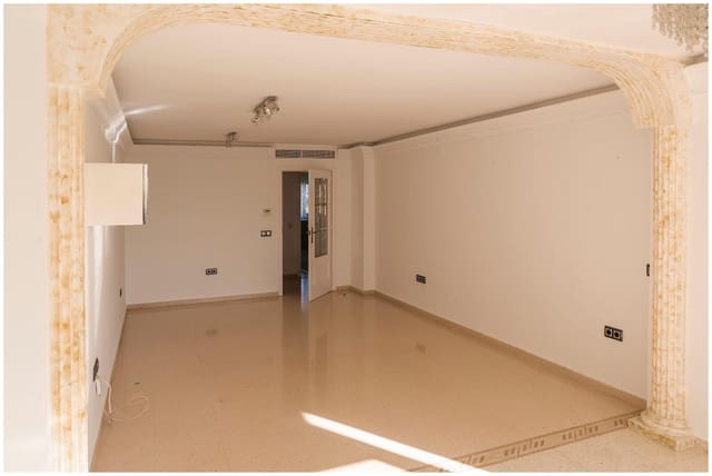 2 bedroom Flat for rent in Alicante / Alacant city with pool garage - € 1,300 (Ref: 9701719)
