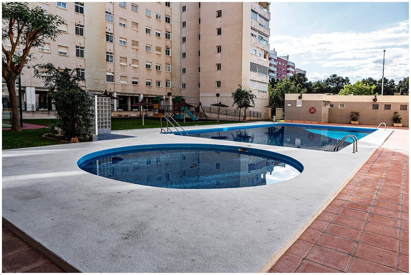 2 bedroom Flat for rent in Alicante / Alacant city with pool garage - € 1,300 (Ref: 9701719)