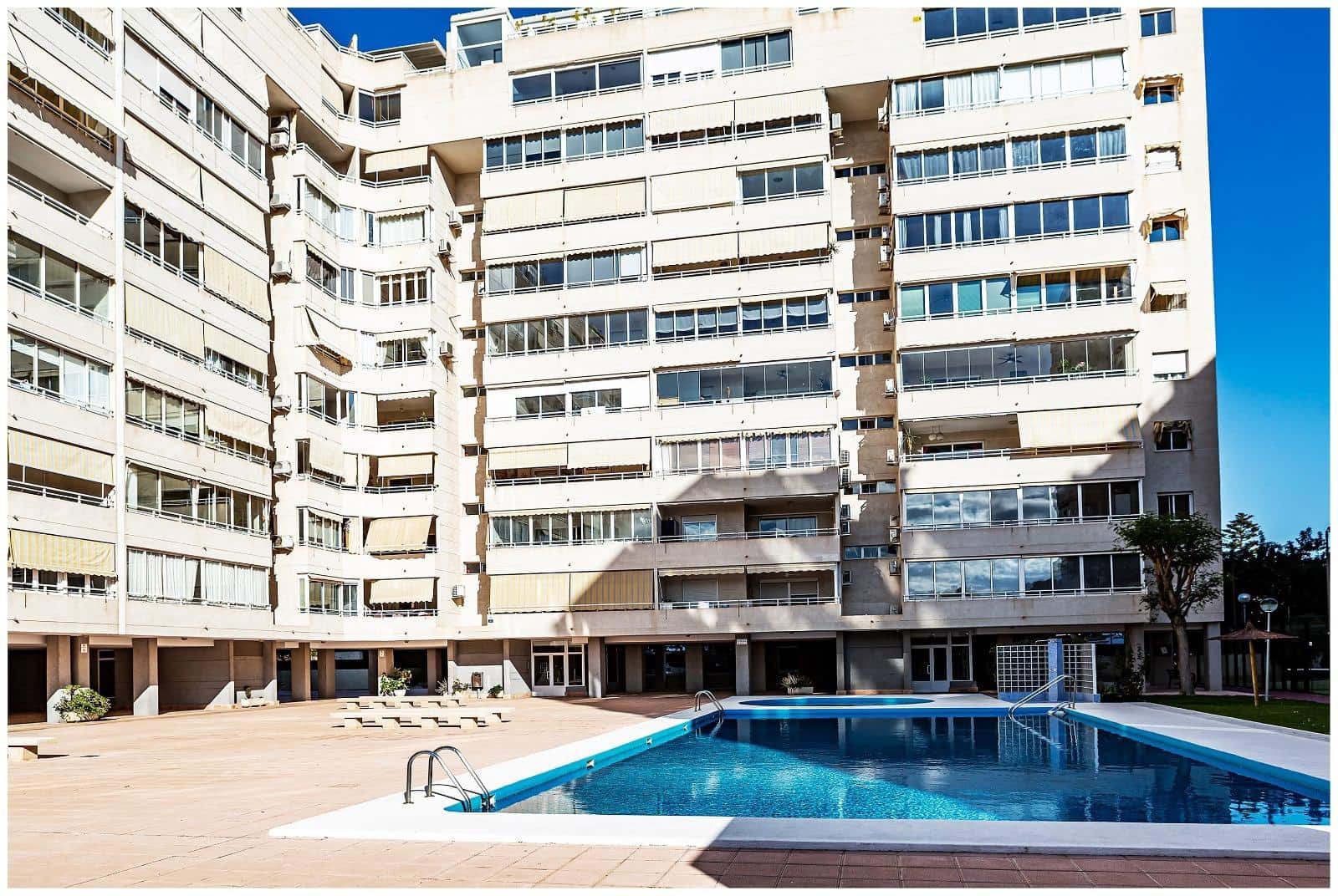 2 bedroom Flat for rent in Alicante / Alacant city with pool garage - € 1,300 (Ref: 9701719)