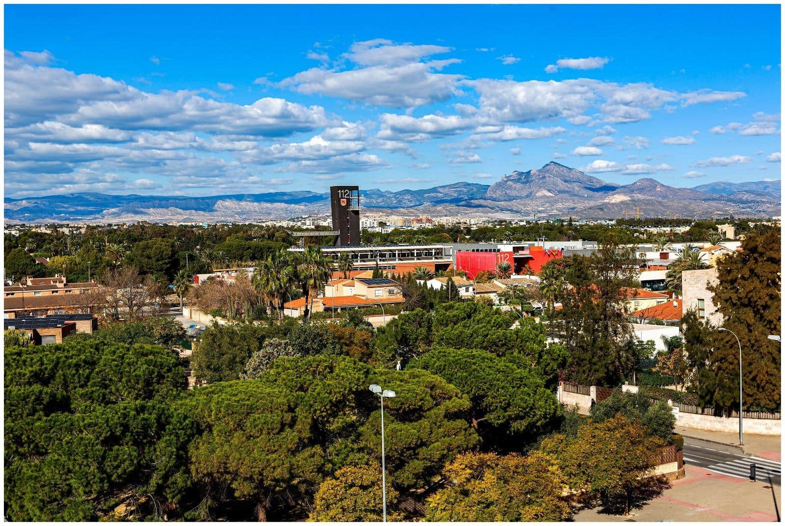 2 bedroom Flat for rent in Alicante / Alacant city with pool garage - € 1,300 (Ref: 9701719)