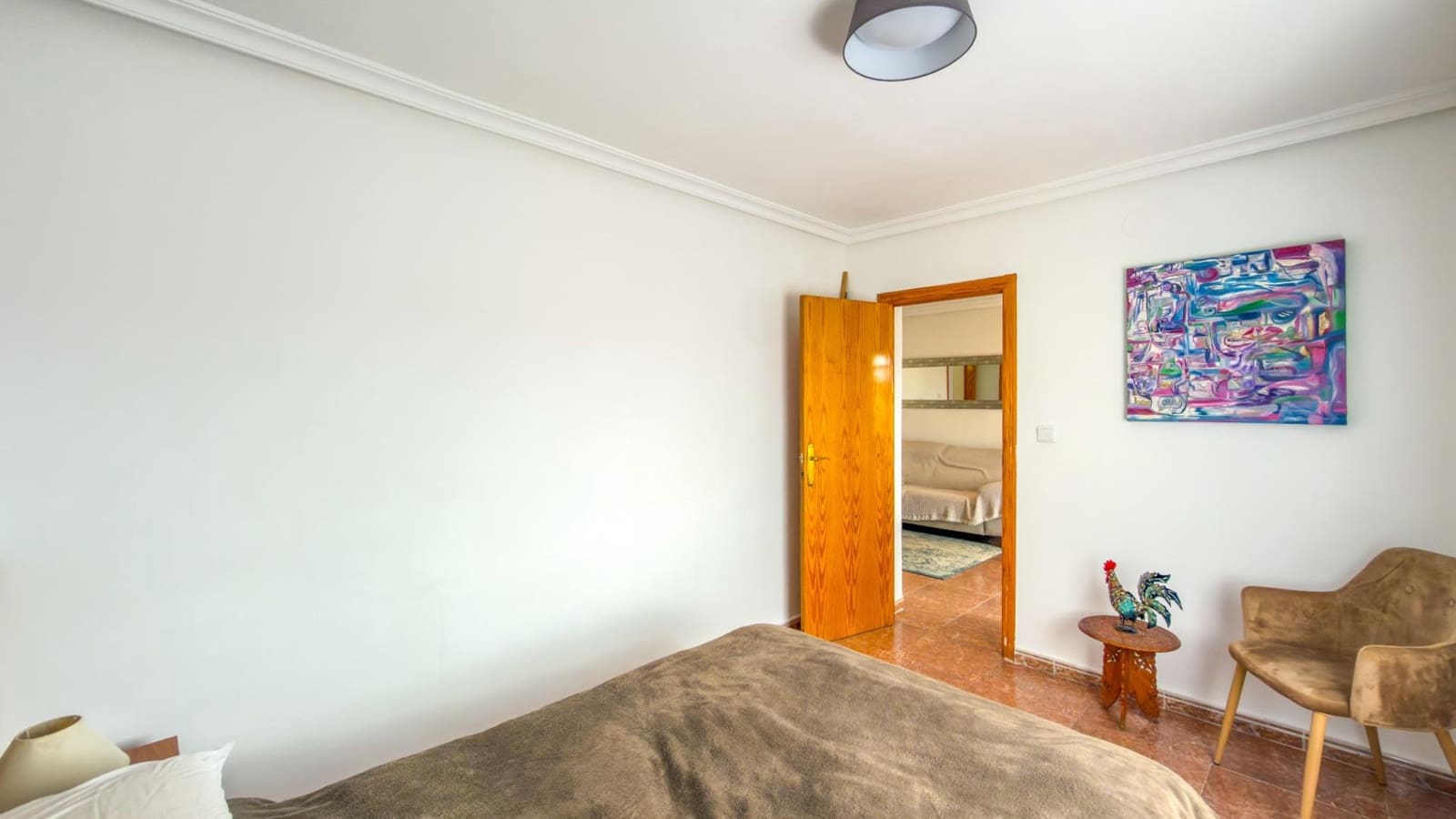 3 bedroom Penthouse for sale in Alicante / Alacant city - € 120,000 (Ref: 9712081)