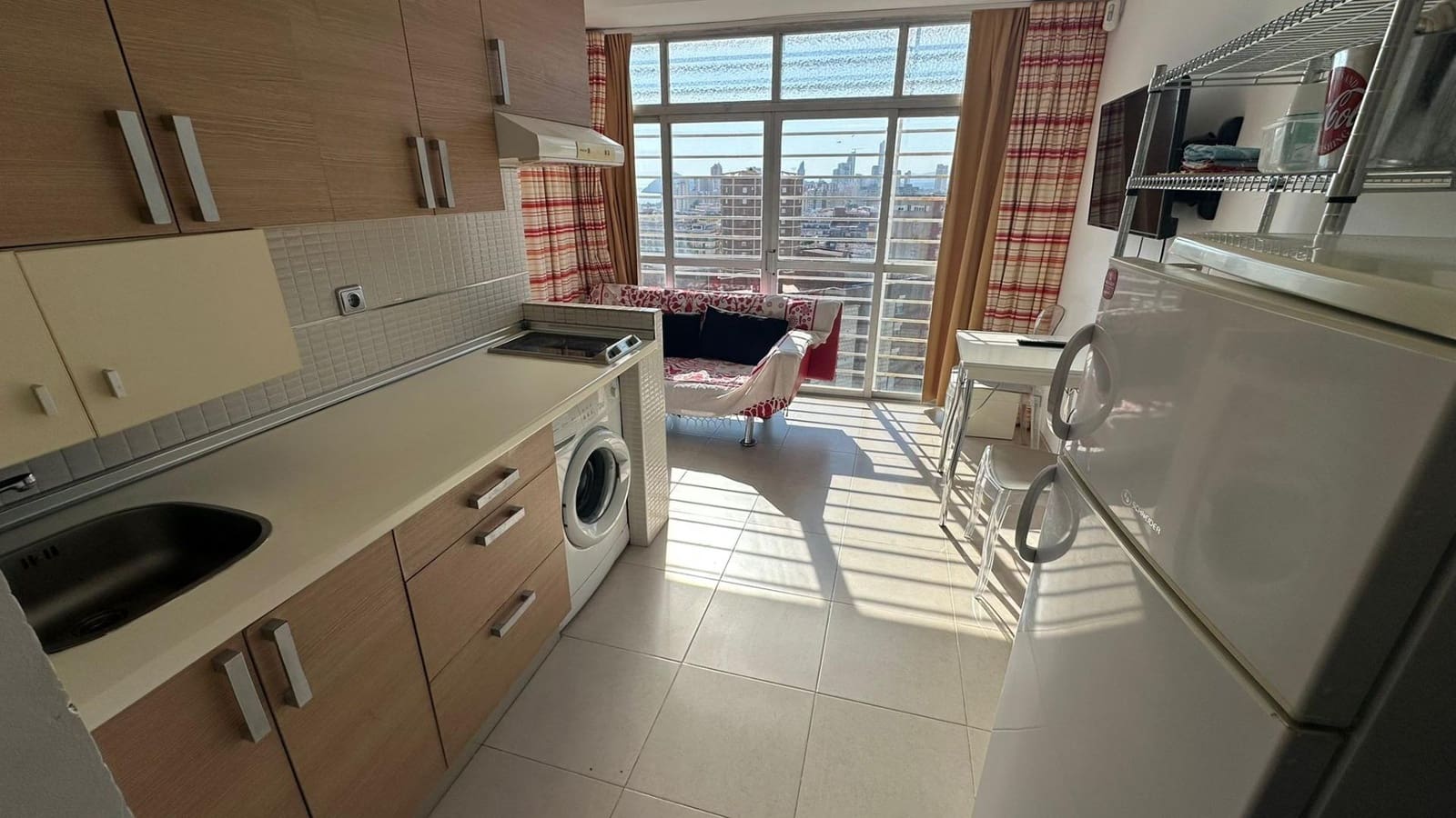 1 slaapkamer Appartement te koop in Benidorm met zwembad - € 143.000 (Ref: 9721803)