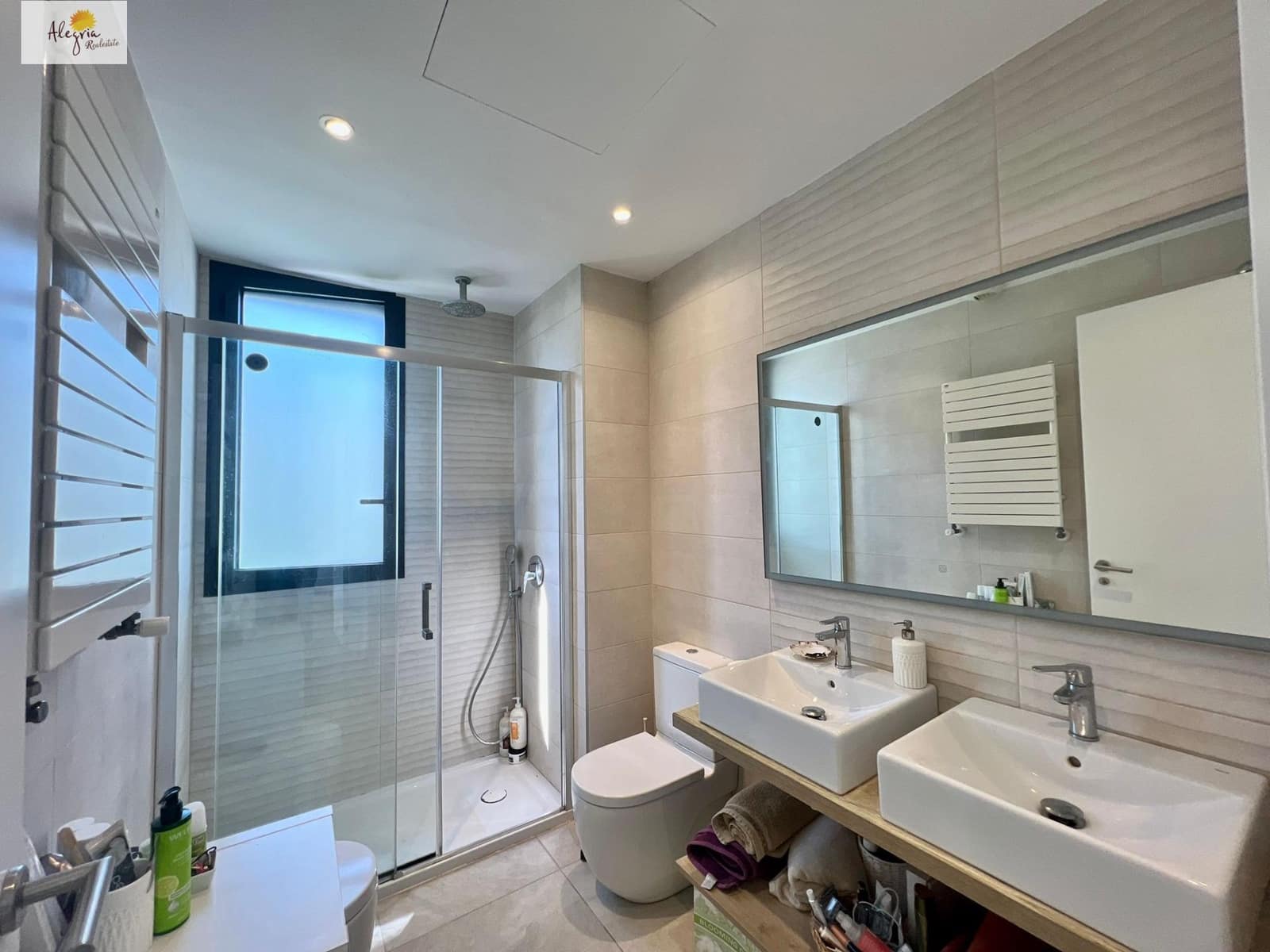 4 Zimmer Villa zu verkaufen in Betera mit Pool Garage - 800.000 € (Ref: 9741837)