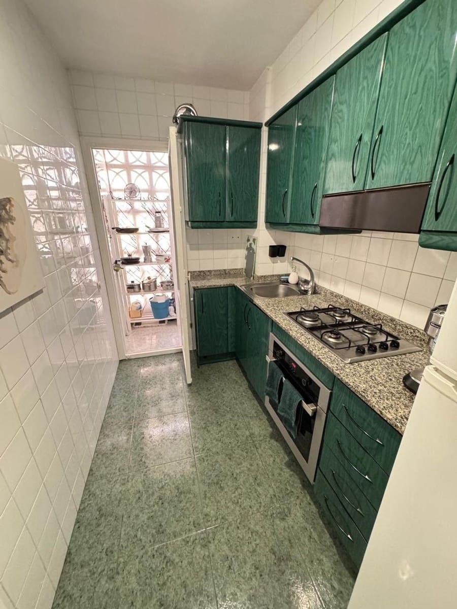 Piso de 3 habitaciones en Alicante / Alacant ciudad en venta - 149.900 € (Ref: 9741838)