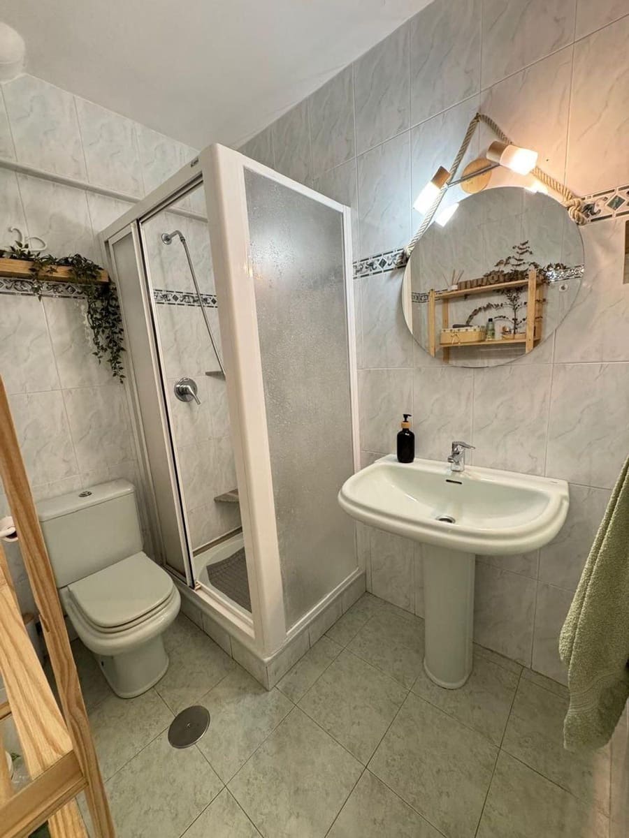 Piso de 3 habitaciones en Alicante / Alacant ciudad en venta - 149.900 € (Ref: 9741838)