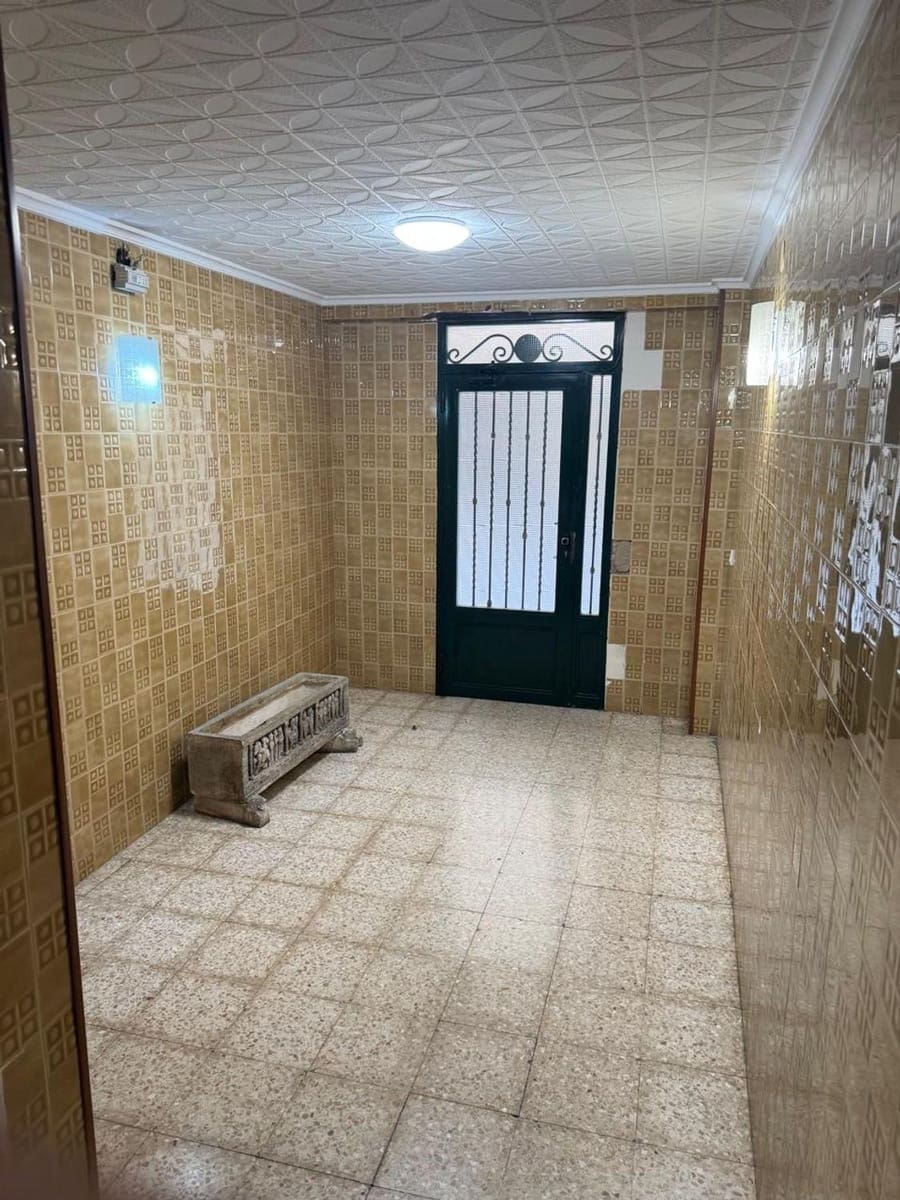 Piso de 3 habitaciones en Alicante / Alacant ciudad en venta - 149.900 € (Ref: 9741838)