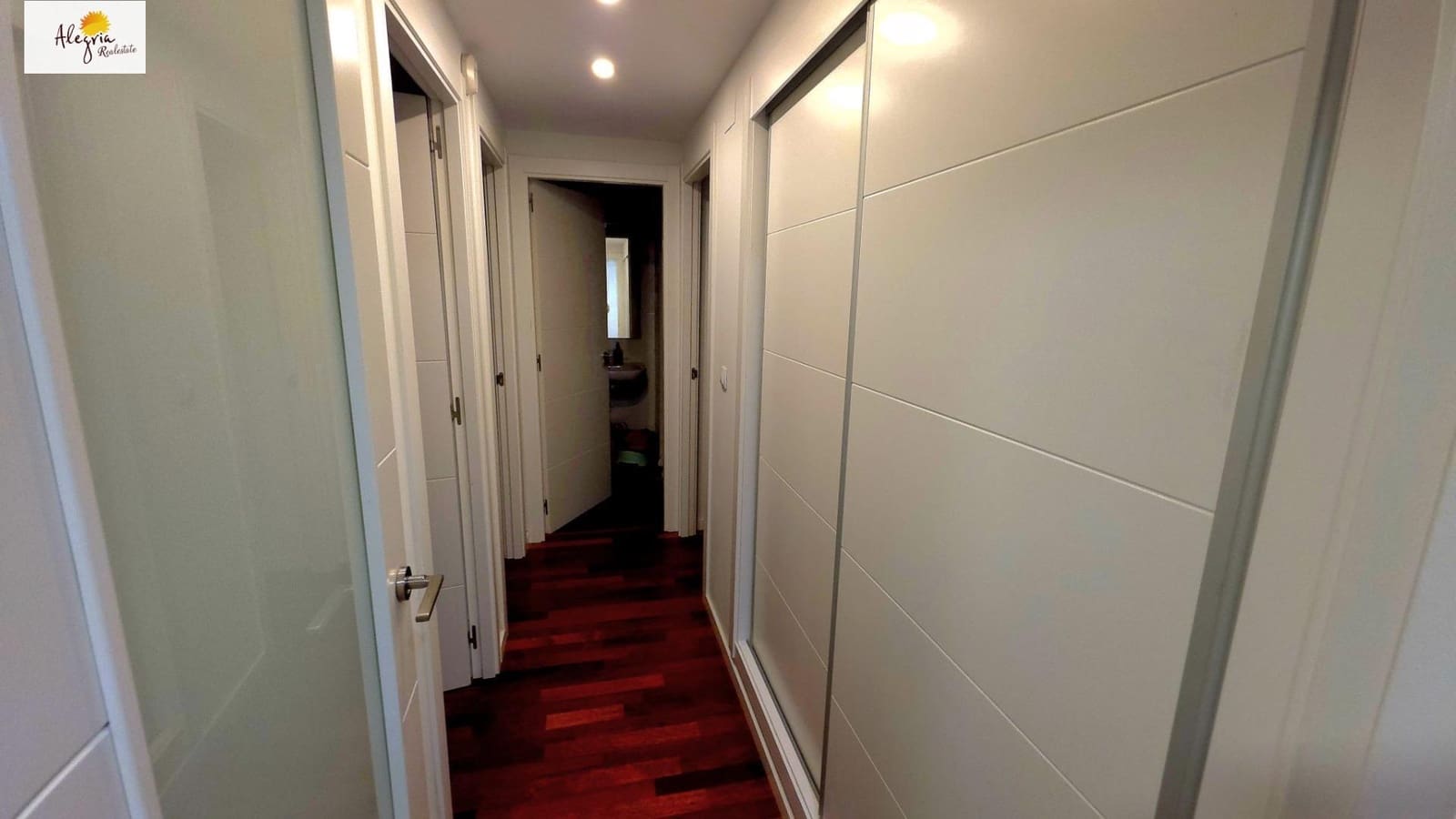 3 soveværelse Lejlighed til salg i Alicante by med swimmingpool garage - € 499.900 (Ref: 9741839)