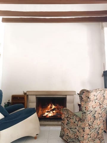 7 bedroom Townhouse for sale in Guadalest - € 210,000 (Ref: 9743162)