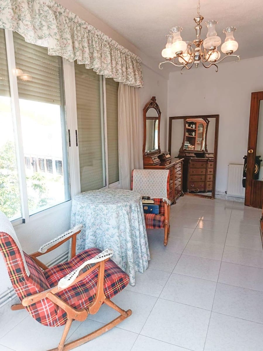 7 bedroom Townhouse for sale in Guadalest - € 210,000 (Ref: 9743162)